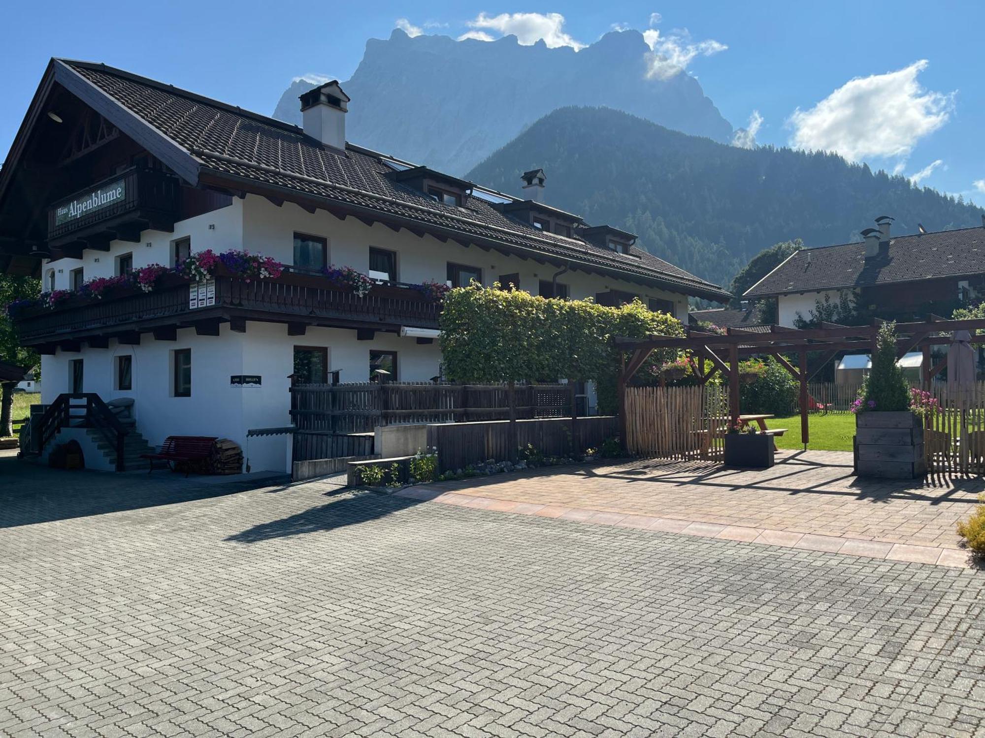 Haus Alpenblume Leilighet Ehrwald Eksteriør bilde
